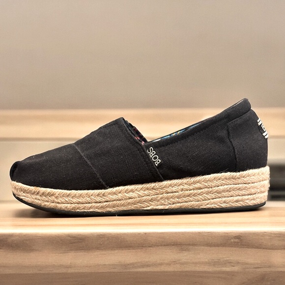Bob's wedge memory foam sketchers women’s‎ espadrilles size 9.5 - Picture 1 of 12